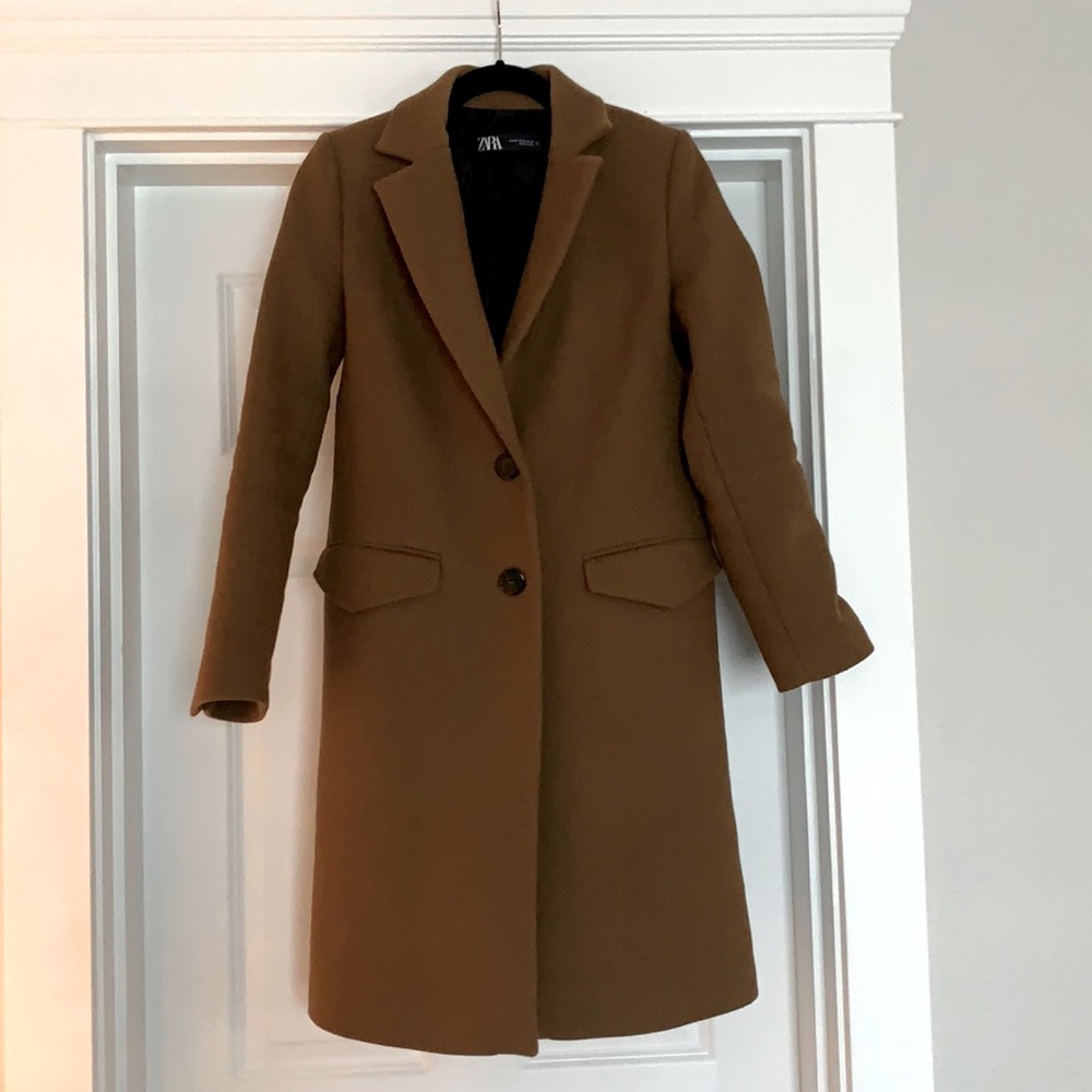 Zara coat XS good condition, See photos. Made in Spain.
